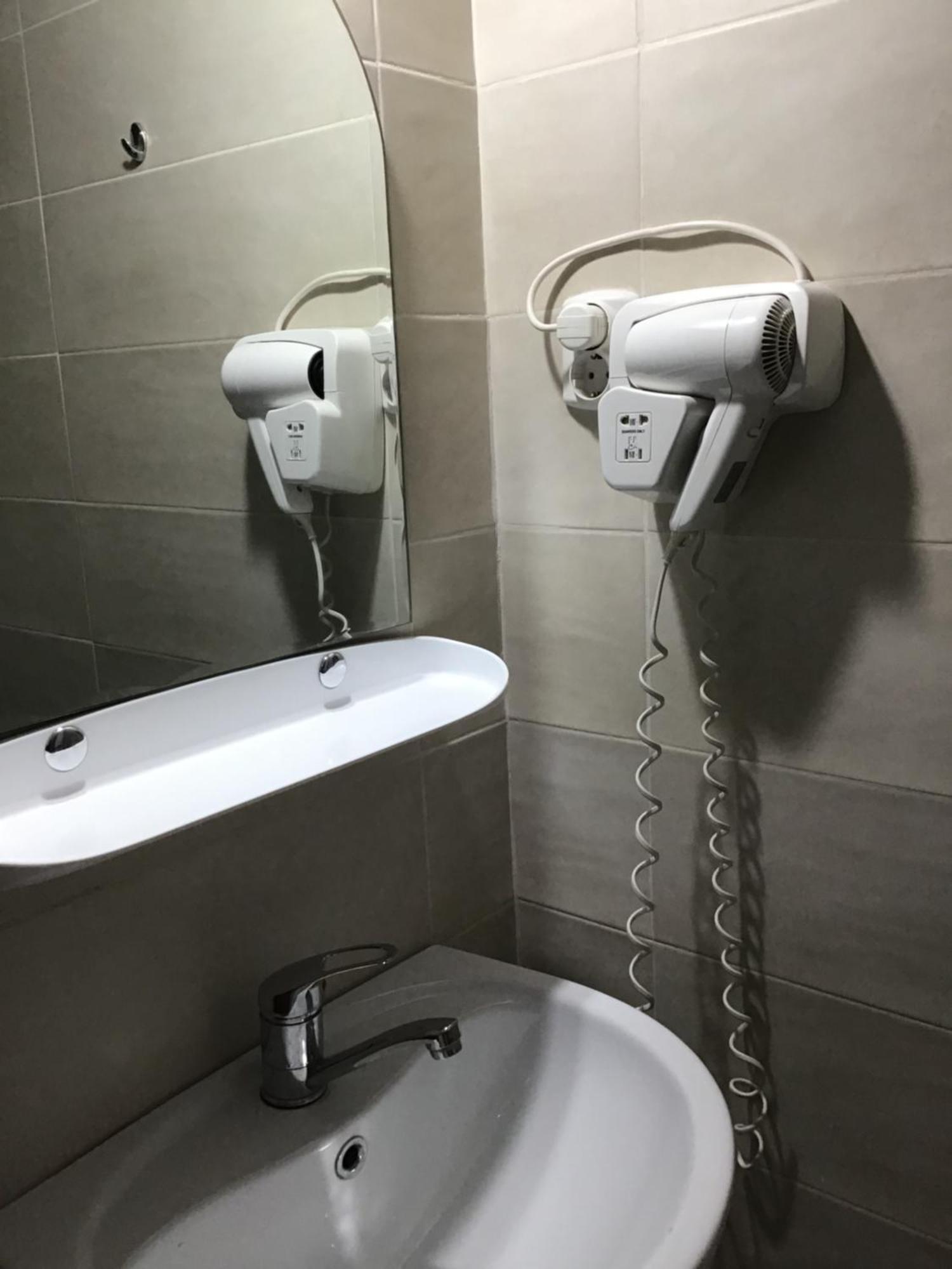 Rora Rose Hotel บูคาเรสต์ ภายนอก รูปภาพ
